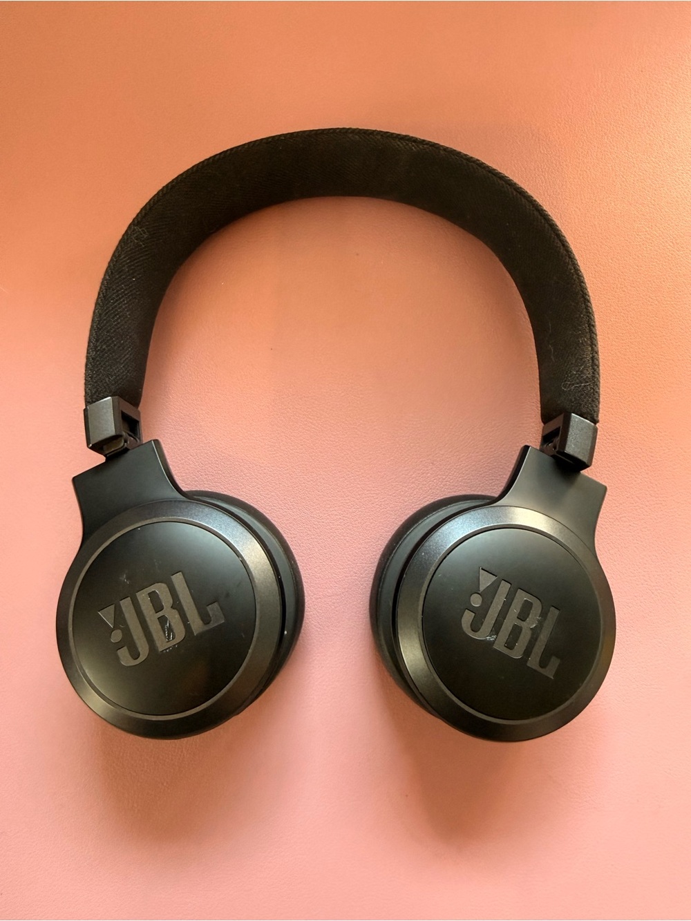 JBL Live 675NC Wireless True Adaptive Noise Cancelling On Ear Headphones